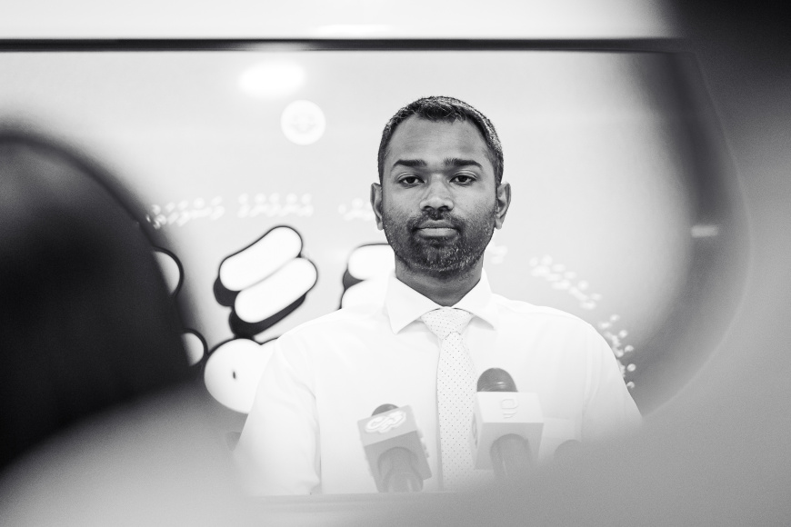 ގަވާއިދުން ހާމަކުރަމުންދާ މާލީ މައުލޫމާތުތައް ހާމަކުރާނެކަމަށް ބުނުމުން މީކާއީލް ހޫނުފެނަށް