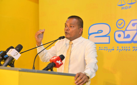 ރާއްޖެ އޮތް ހާލަތަކީ ރައްޔިތުން ނުކުމެ މާލޫދު ކިޔަންޖެހޭ ފަދަ ހާލަތެއް: މޭޔަރު ނިޒާރު