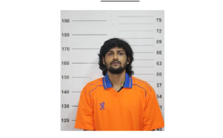 ހިޔާރޯދިގޭގައި ރޯކޮށްލި ކަމަށް ތުހުމަތުކުރެވޭ މީހާ ފިލައިފި