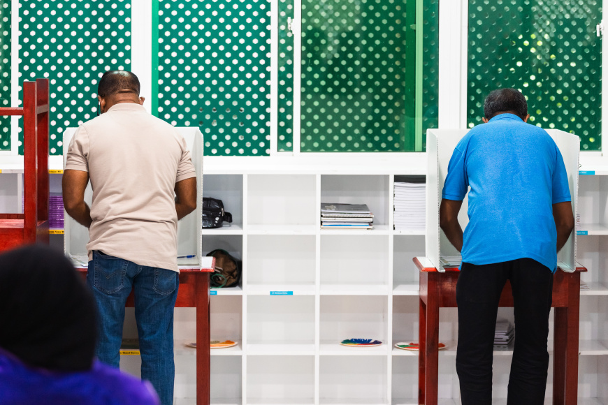 މީދޫ ކައުންސިލް ރައީސްގެ އިތުރުބުރުގެ ވޯޓުލުން ޖޫން 13ގައި