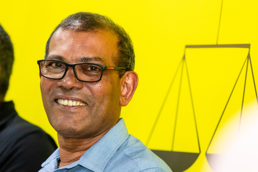 އެމްޑީޕީގެ ޗެއަރޕާސަން ރައީސް ނަޝީދު އިނގިރޭސިވިލާތަށް