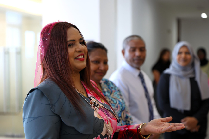 ފޮރިން މިނިސްޓަރ އިރުތިޝާމްގެ ފުރަތަމަ ރަސްމީ ދަތުރު އިންޑިއާއަށް