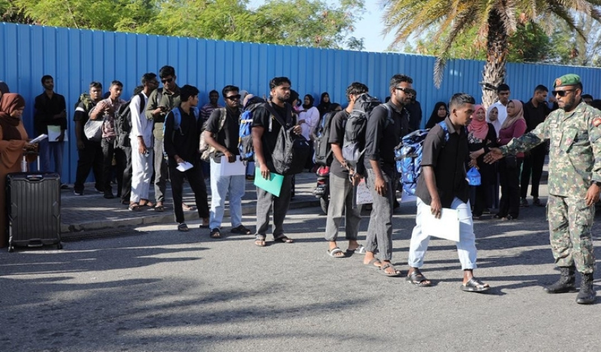 ލޯންޗުން ކަނޑުވި އެންމެން ސަލާމަތުން މާލެ ގެނެސްފި