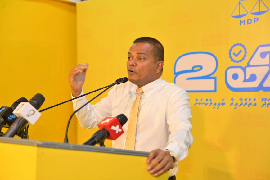 ރާއްޖެ އޮތް ހާލަތަކީ ރައްޔިތުން ނުކުމެ މާލޫދު ކިޔަންޖެހޭ ފަދަ ހާލަތެއް: މޭޔަރު ނިޒާރު