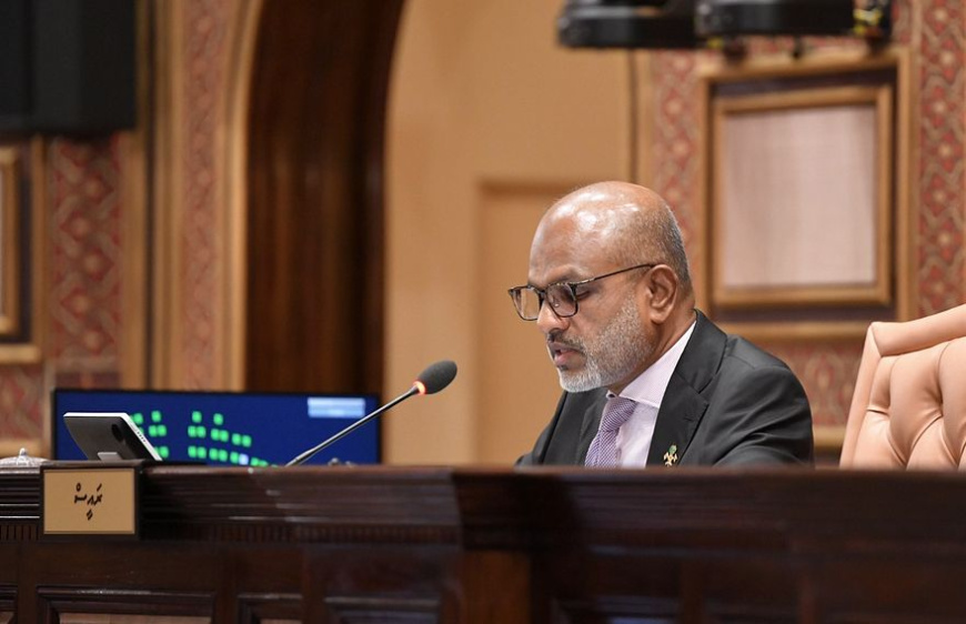 ތުހުމަތުތައް ދޮގުކުރައްވައި ނާޒިމް އިސްތިއުފާދެއްވައިފި