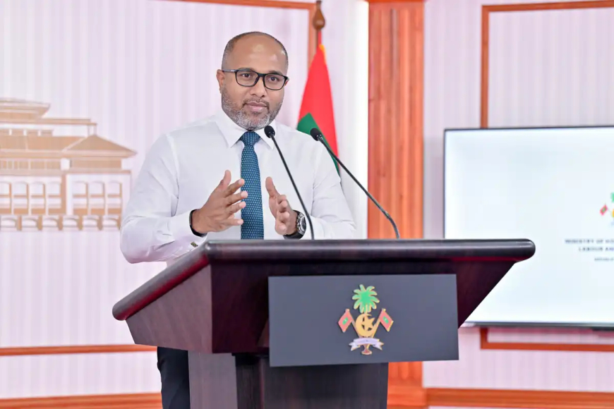 ދަންވަރު މަރުތޭލާއި ފުއްކަށިން ޝަހުޒާން އޮތް ގޮޅީގެ އަށި ތަޅަން ރައީސް ނާންގަވާ: އިހުސާނު