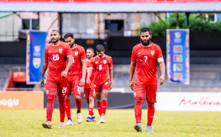 ޑައިމަންޑް ޖުބްލީ: ޕާކިސްތާން އަތުން ބަލިވެ ރާއްޖެ މުބާރާތުން ކަޓައިފި