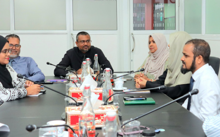 ރައީސްއަށް ކުރެވުނު ތުހުމަތުތަކުގެ ވާހަކަ ރިޕޯޓުކުރުމުން ކޮންޓްރޯލް ކޮމިޝަނުން 'ވިރާސީ' ގެ މައްސަލަ ބަލަނީ