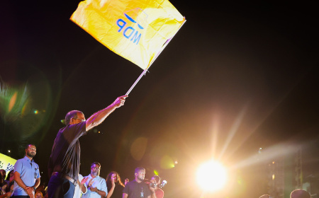 Nasheed Wins MDP Chairperson Election in Landslide