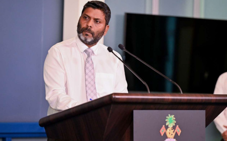 ނަމާދު ވަގުތުގައި 20 މިނެޓަށް ކުޅިވަރުތައް ހުއްޓާލުމަށް އަންގައިފި