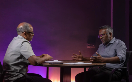އަޅުގަނޑަކީ ސިޔާސީ ކަމެއްގައި އެއްވެސް މީހަކާ ޒާތީ ވާނެ މީހެއް ނޫން: ފައްޔާޒް