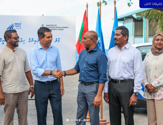 ގެންދިޔަތާ ދެ މަސް ފަހުން ވިލިމާލޭގައި ޓެކްސީގެ ހިދުމަތް ފަށައިފި