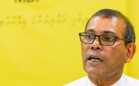 ޑޮލަރު ހުސްވީ ބޭރުން ފައިސާ ނުގެނެވި އަތުގައި ހުރިހާ ފައިސާއަކުން ދަރަނި ދެއްކުމުން: ނަޝީދު