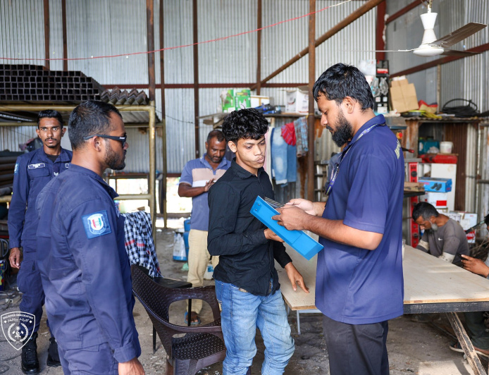 ގަވާއިދާ ޚިލާފަށް ދިރިއުޅޭ 32 ބިދޭސީއަކު ތިލަފުށިން ހައްޔަރުކޮށްފި