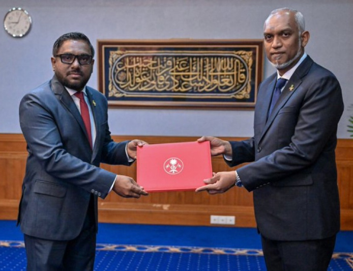 ވަޒީފާއާބެހޭ ޓްރައިބިއުނަލުގެ ރައީސްކަމަށް އަމްޖަދު މުޞްޠަފާ ޢައްޔަންކުރައްވައިފި