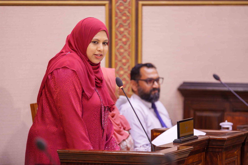 މުންނާރަށް ފަރުވާ ނުދެވެނީ ރަނގަޅު ކޮލިޓީގެ އުވަ ނުލިބޭތީ: ހީނާ