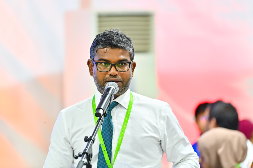އެމްޑީޕީއަށް ސޮއިކުރުމުން ތިނަދޫ ރައީސްގެ މަގާމު ގެއްލިއްޖެ ކަމަށް ކަނޑައަޅައިފި