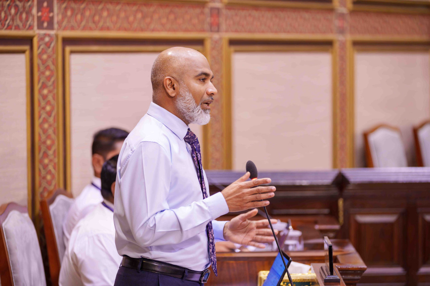 ތައުލީމާއި ގުޅޭ 210 ޕްރޮޖެކްޓް ކުރިއަށް އެބަދޭ: މިނިސްޓަރު ޝަފީއު