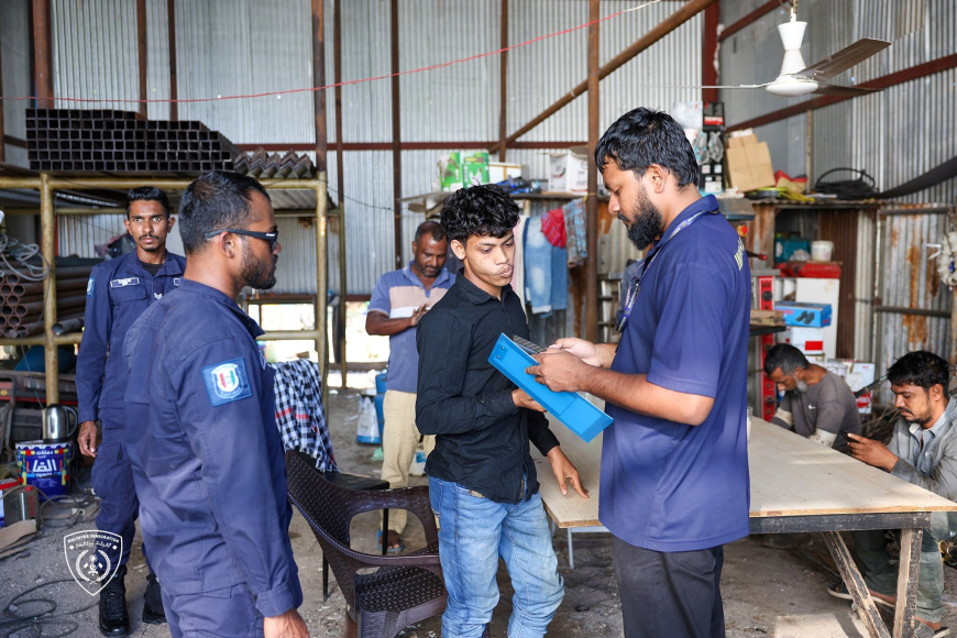 ގަވާއިދާ ޚިލާފަށް ދިރިއުޅޭ 32 ބިދޭސީއަކު ތިލަފުށިން ހައްޔަރުކޮށްފި